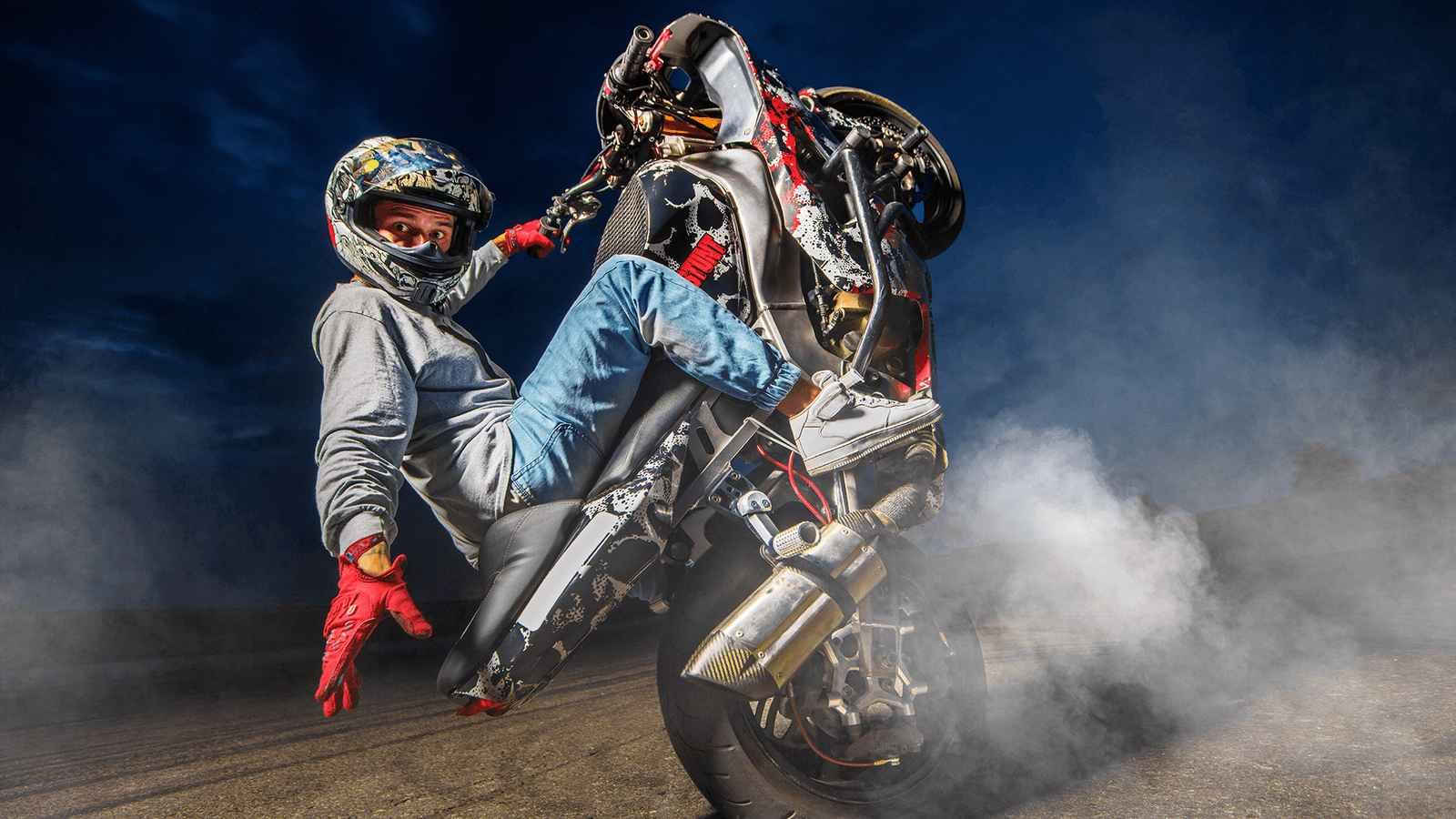 Stunt show BigJim au Village Moto & Familial de Roura